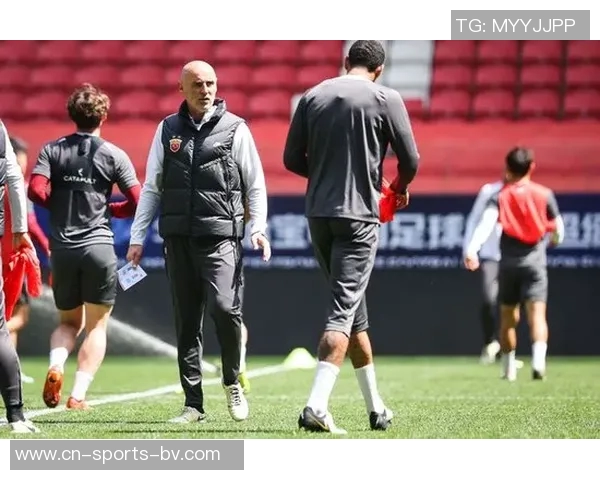 天空体育报道格拉斯哥流浪者有意引进海港主帅穆斯卡特以加强球队实力 天空体育报道格拉斯哥流浪者有意引进海港主帅穆斯卡特以加强球队实力