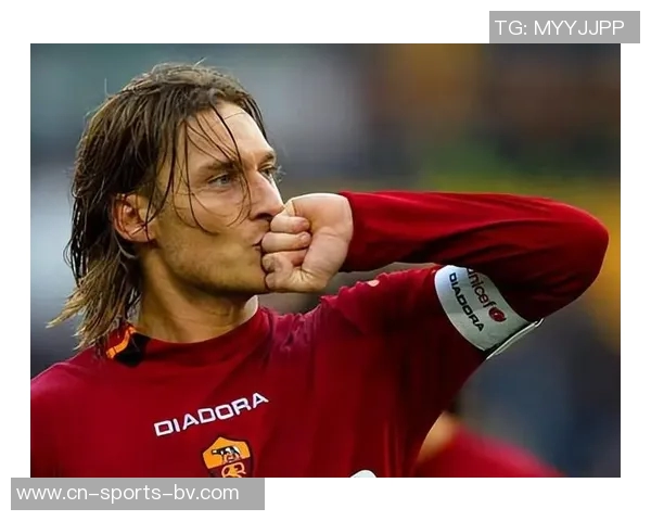 托蒂寄语意大利队团结奋进期待罗马延续辉煌表现 托蒂寄语意大利队团结奋进期待罗马延续辉煌表现