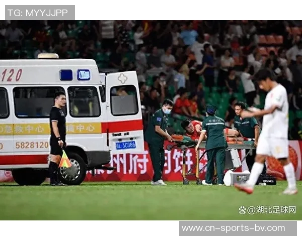 广西平果队员黄威右侧胫腓骨骨皮质断裂预计恢复时间为八个月 广西平果队员黄威右侧胫腓骨骨皮质断裂预计恢复时间为八个月