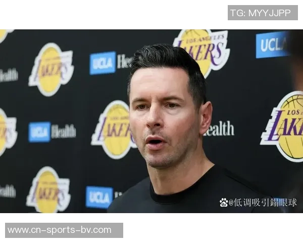 雷迪克谈防守策略:坚持原则与灵活应变的完美结合 雷迪克谈防守策略:坚持原则与灵活应变的完美结合