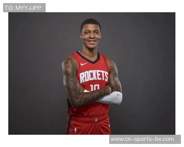 伊森分享狄龙建议称赞乌度卡严格执教风格带来的积极影响