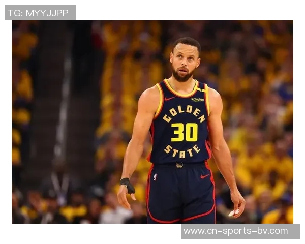 美网友热议库里表现称其依赖体系与掩护移动才能突围