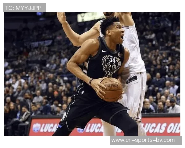 克莱重现巅峰状态成功防守字母哥展现强大实力 克莱重现巅峰状态成功防守字母哥展现强大实力