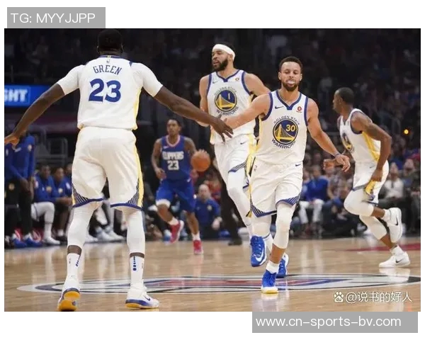 勇士惜败76人赛季战绩下滑至11胜12负胜率跌破五成 勇士惜败76人赛季战绩下滑至11胜12负胜率跌破五成